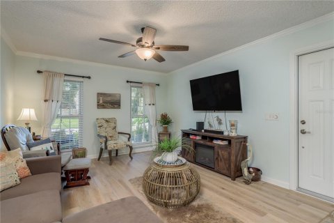 Casa en venta en Palm Harbor, Florida, 3 dormitorios, 132.2 m2 № 1344382 - foto 10