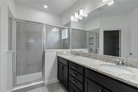 Townhouse in Orlando, Florida 2 bedrooms, 152.73 sq.m. № 1344319 - photo 23