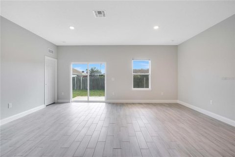 Casa en alquiler en Kissimmee, Florida, 4 dormitorios, 159.23 m2 № 1386367 - foto 9