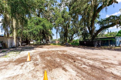 Immobilier commercial à vendre à Seffner, Floride: 98.85 m2 № 1386425 - photo 5