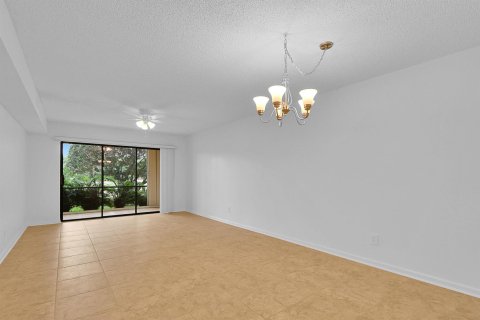 Condo in Jupiter, Florida, 2 bedrooms  № 1182246 - photo 21