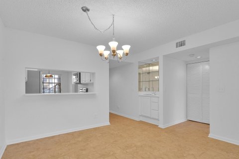 Condo in Jupiter, Florida, 2 bedrooms  № 1182246 - photo 16