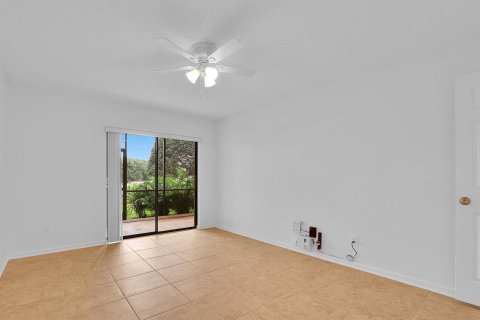 Condo in Jupiter, Florida, 2 bedrooms  № 1182246 - photo 13