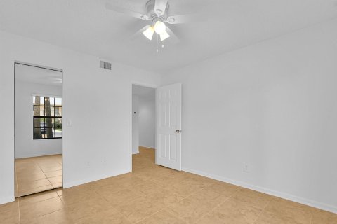 Condo in Jupiter, Florida, 2 bedrooms  № 1182246 - photo 8