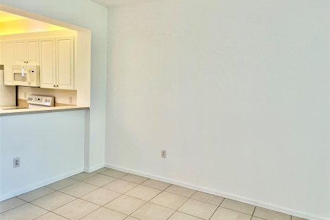 Condo in Fort Lauderdale, Florida, 2 bedrooms  № 1182291 - photo 13