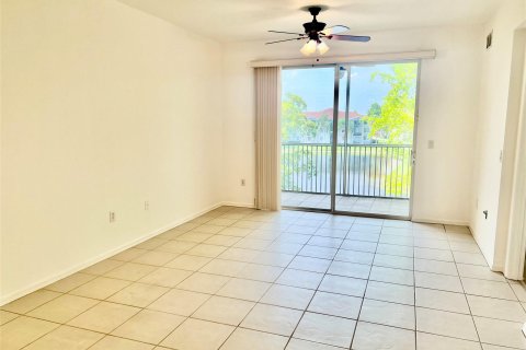 Copropriété à vendre à Fort Lauderdale, Floride: 2 chambres, 114.64 m2 № 1182291 - photo 11