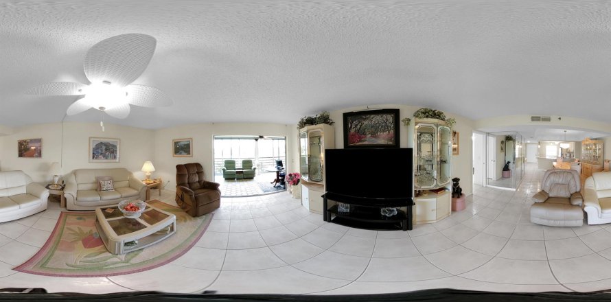 Condominio en Boca Raton, Florida, 2 dormitorios  № 1182245