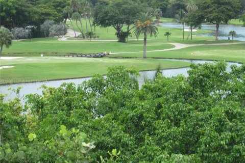 Condo in Aventura, Florida, 2 bedrooms  № 929606 - photo 20