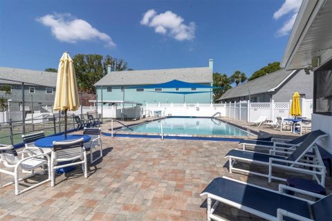 Copropriété à vendre à New Port Richey, Floride: 2 chambres, 104.42 m2 № 1202676 - photo 25