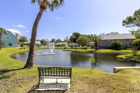 Condominio en venta en New Port Richey, Florida, 2 dormitorios, 104.42 m2 № 1202676 - foto 4