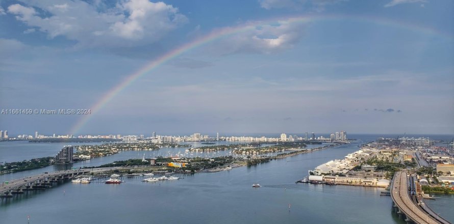 Condo à Miami, Floride, 2 chambres  № 1375519