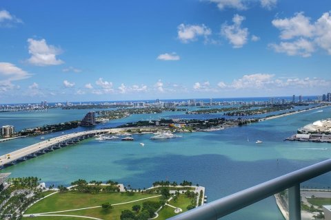 Copropriété à vendre à Miami, Floride: 2 chambres, 122.45 m2 № 1375519 - photo 7