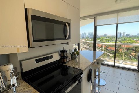 Condo in Aventura, Florida, 3 bedrooms  № 1384207 - photo 11