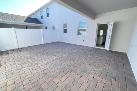 Townhouse in Orlando, Florida 3 bedrooms, 151.99 sq.m. № 999610 - photo 18