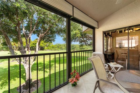 Condo in Boca Raton, Florida, 3 bedrooms  № 1173780 - photo 1