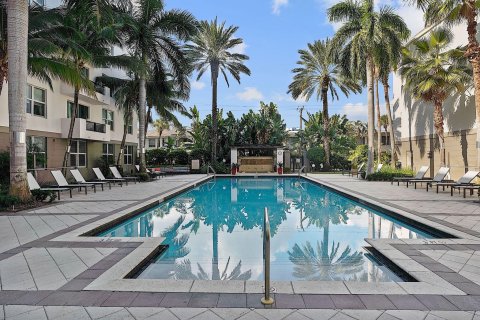 Condo in Fort Lauderdale, Florida, 2 bedrooms  № 940808 - photo 6