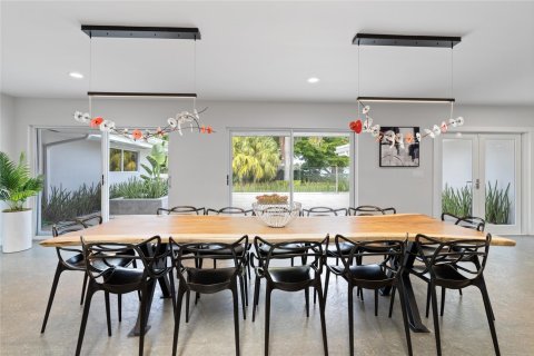 Casa en venta en Hollywood, Florida, 4 dormitorios, 378.86 m2 № 1188731 - foto 21