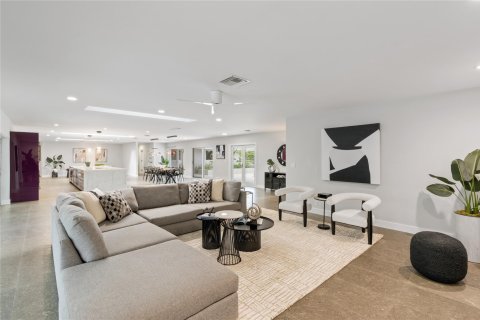 Casa en venta en Hollywood, Florida, 4 dormitorios, 378.86 m2 № 1188731 - foto 26