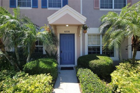 Townhouse in Tampa, Florida 2 bedrooms, 110 sq.m. № 1140492 - photo 2
