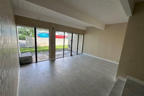 Copropriété à vendre à Miami, Floride: 3 chambres, 156.82 m2 № 1375517 - photo 20