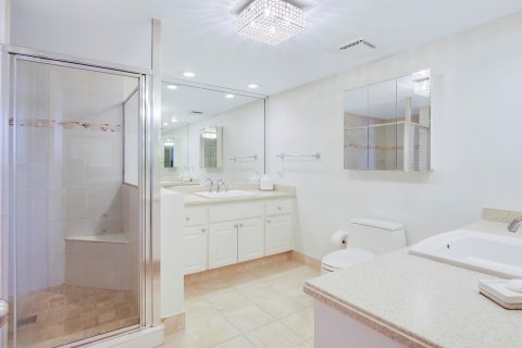 Condominio en venta en Riviera Beach, Florida, 2 dormitorios, 154.96 m2 № 776843 - foto 9