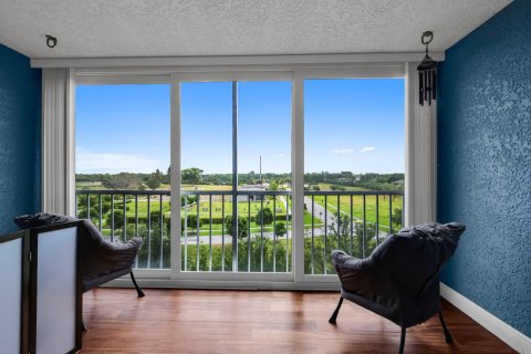 Condo in Deerfield Beach, Florida, 1 bedroom  № 1163217 - photo 11