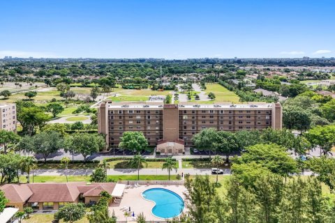 Condo in Deerfield Beach, Florida, 1 bedroom  № 1163217 - photo 3