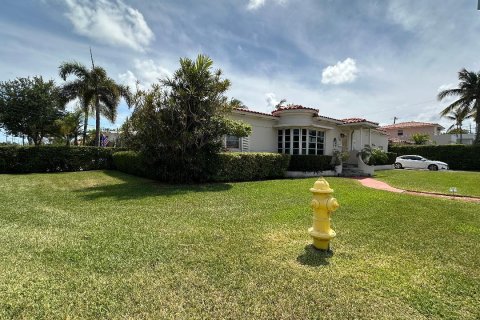 Casa en venta en Surfside, Florida, 3 dormitorios, 171.03 m2 № 1163216 - foto 5