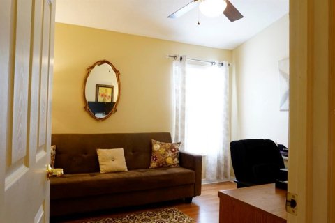 Townhouse in Tampa, Florida 2 bedrooms, 118.17 sq.m. № 1308076 - photo 25