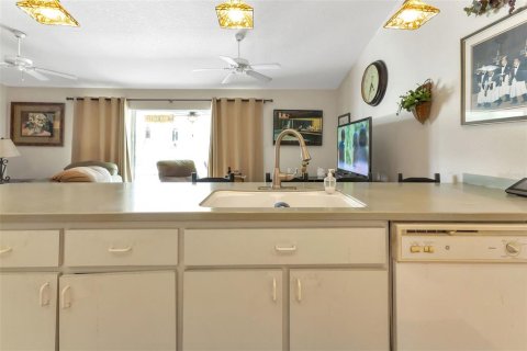 Villa ou maison à vendre à Punta Gorda, Floride: 3 chambres, 158.86 m2 № 1123310 - photo 14