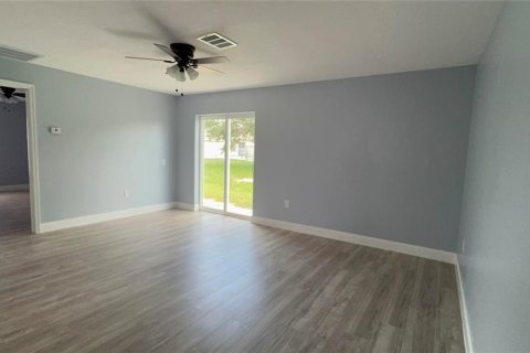 House in Kissimmee, Florida 3 bedrooms, 116.13 sq.m. № 1324057 - photo 10