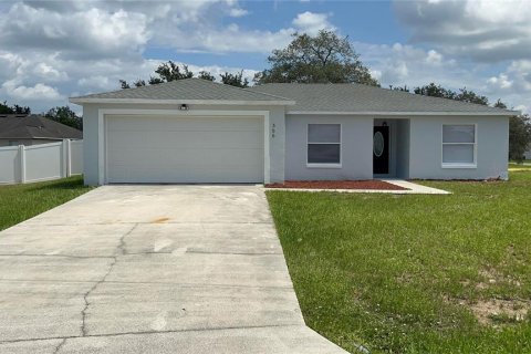 House in Kissimmee, Florida 3 bedrooms, 116.13 sq.m. № 1324057 - photo 1