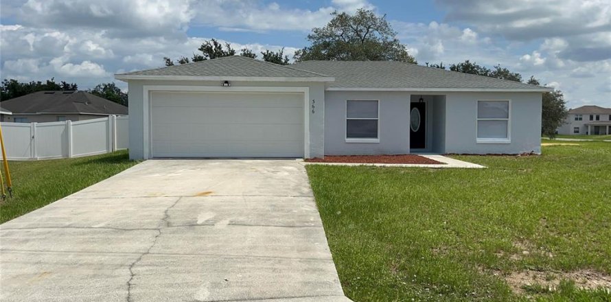 House in Kissimmee, Florida 3 bedrooms, 116.13 sq.m. № 1324057