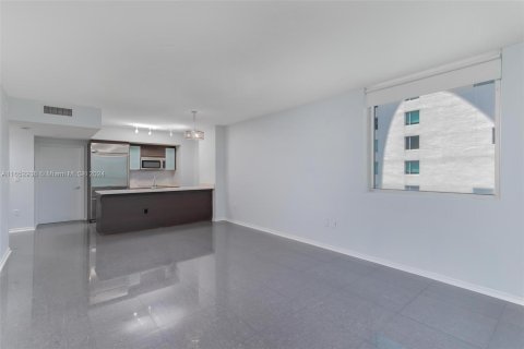 Condominio en venta en Miami, Florida, 2 dormitorios, 111.2 m2 № 1348379 - foto 3