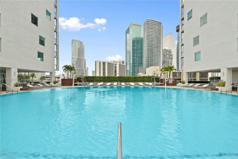 Condominio en venta en Miami, Florida, 2 dormitorios, 111.2 m2 № 1348379 - foto 19