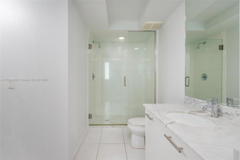 Condominio en venta en Miami, Florida, 2 dormitorios, 111.2 m2 № 1348379 - foto 14