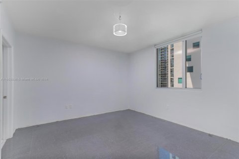 Condominio en venta en Miami, Florida, 2 dormitorios, 111.2 m2 № 1348379 - foto 12