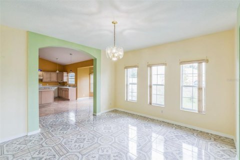 Villa ou maison à vendre à Kissimmee, Floride: 3 chambres, 291.25 m2 № 1359530 - photo 11