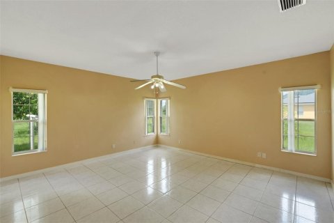 House in Kissimmee, Florida 3 bedrooms, 291.25 sq.m. № 1359530 - photo 19