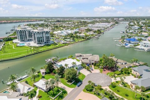 Villa ou maison à vendre à New Smyrna Beach, Floride: 6 chambres, 386.85 m2 № 1349653 - photo 7