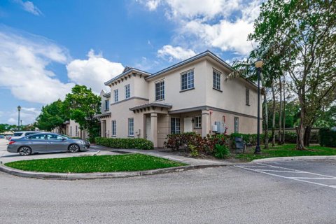 Condo in Riviera Beach, Florida, 2 bedrooms  № 1091964 - photo 10