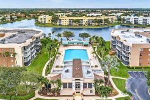 Condominio en venta en Tamarac, Florida, 2 dormitorios, 139.35 m2 № 1132696 - foto 22