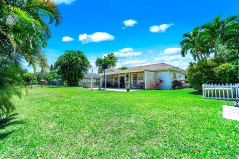 House in Wellington, Florida 3 bedrooms, 208.66 sq.m. № 1132694 - photo 7