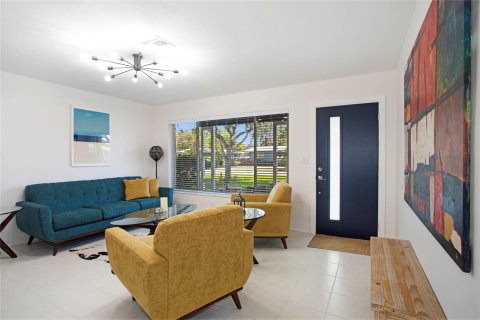 Villa ou maison à vendre à Wilton Manors, Floride: 3 chambres, 117.15 m2 № 890522 - photo 28