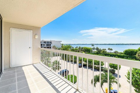 Condominio en venta en Palm Beach, Florida, 2 dormitorios, 162.39 m2 № 1209237 - foto 26