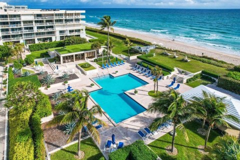 Copropriété à vendre à Palm Beach, Floride: 2 chambres, 162.39 m2 № 1209237 - photo 17