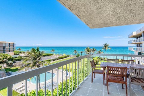 Condo in Palm Beach, Florida, 2 bedrooms  № 1209237 - photo 22