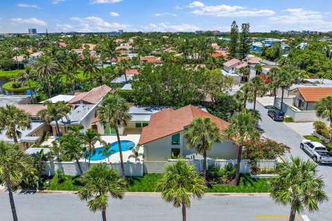 House in Jupiter, Florida 3 bedrooms, 154.68 sq.m. № 1186257 - photo 9