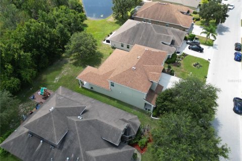 House in New Port Richey, Florida 5 bedrooms, 292.83 sq.m. № 1340116 - photo 5