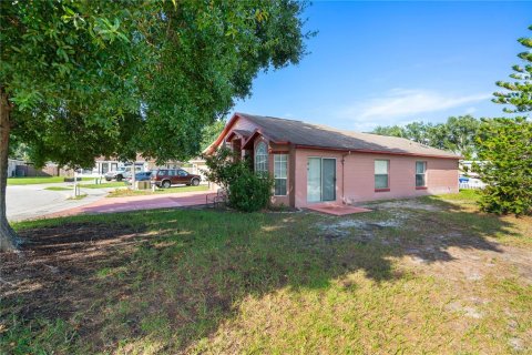 Villa ou maison à vendre à Kissimmee, Floride: 3 chambres, 143.81 m2 № 1340086 - photo 30